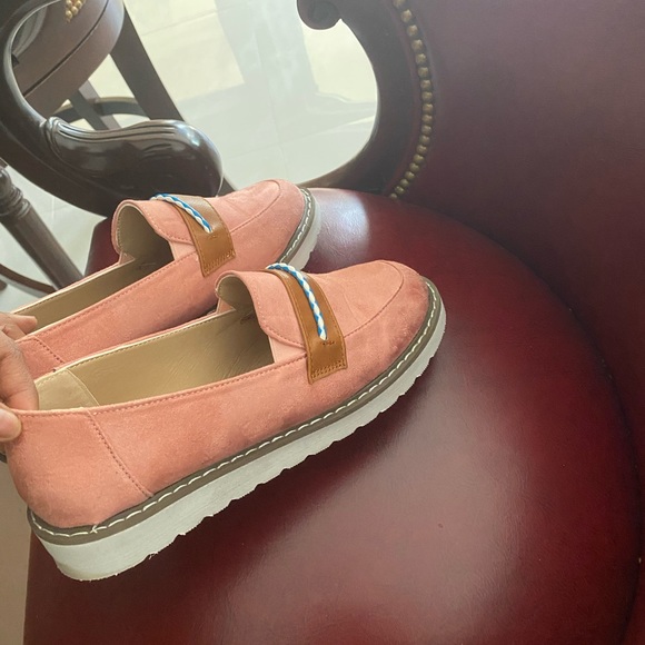 Pink shoes - Picture 2 of 7